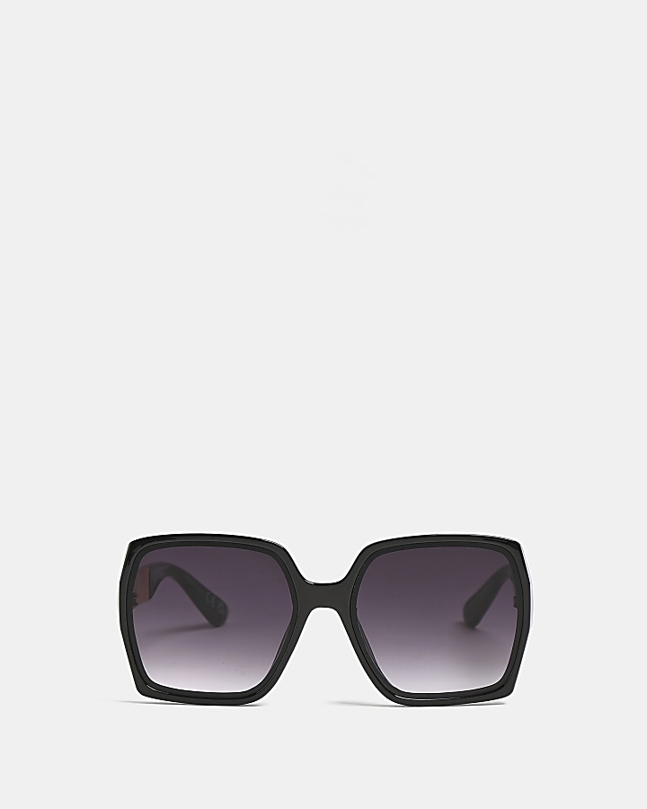 Black oversized sunglasses | River Island
