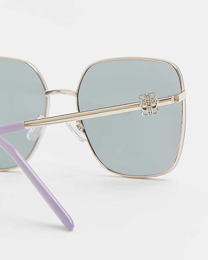 Purple oversized sunglasses