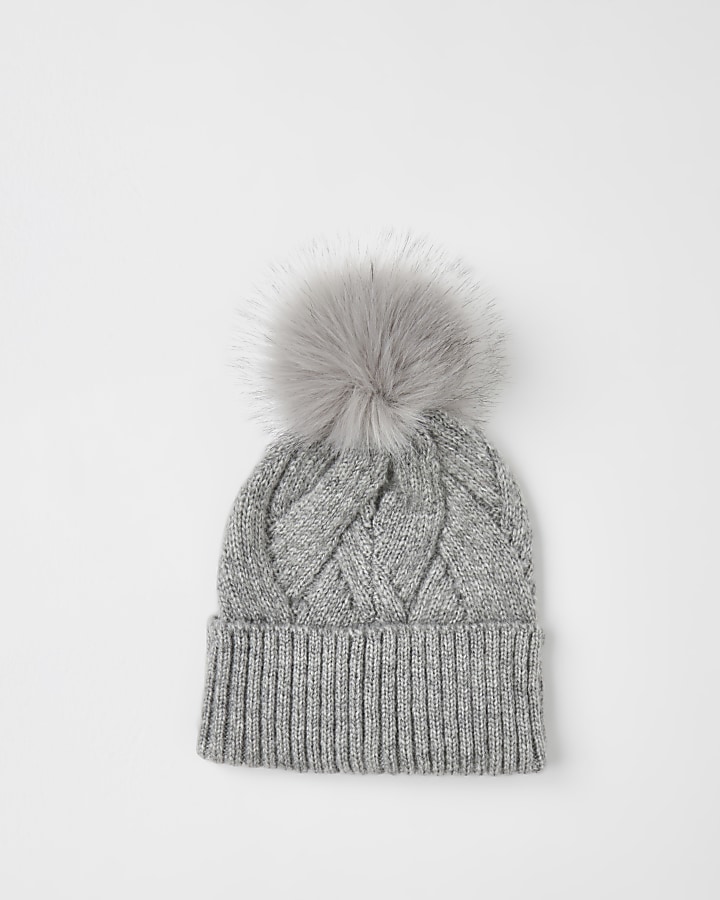 Grey diamante cable knit beanie hat
