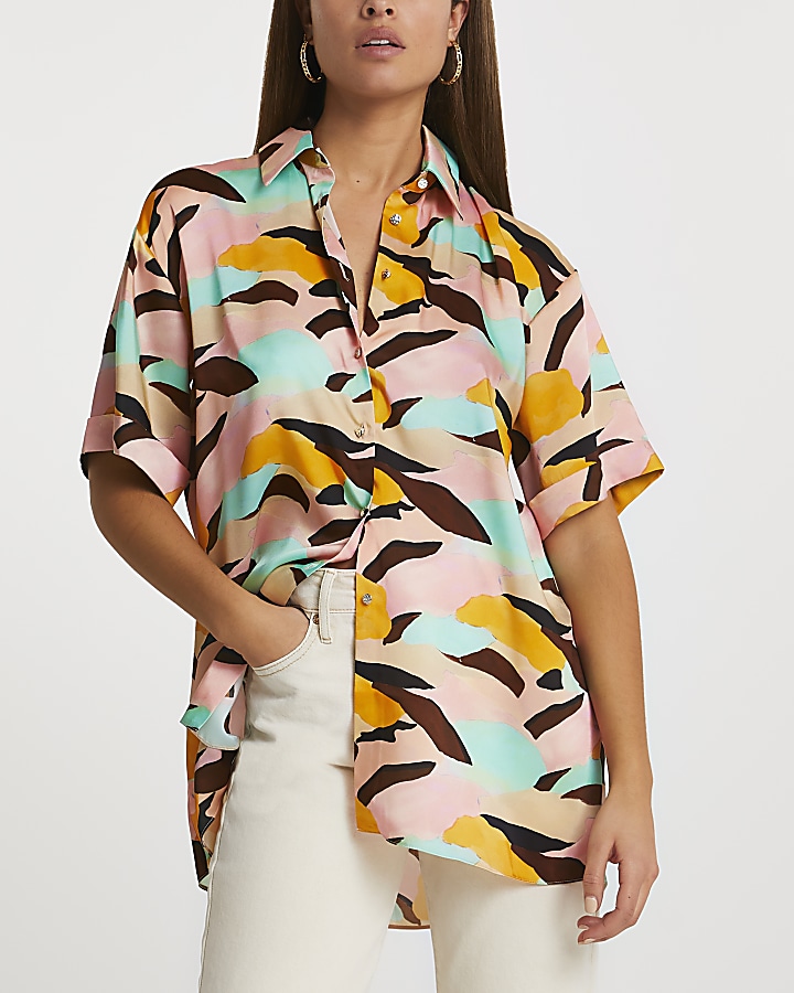 Pink short sleeve abstract print shirt