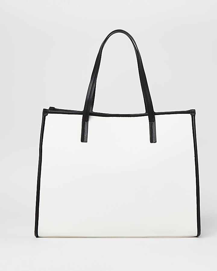White padded embroidered shopper bag