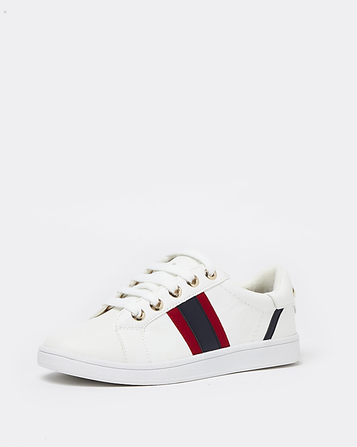 White wide fit side stripe lace up trainers