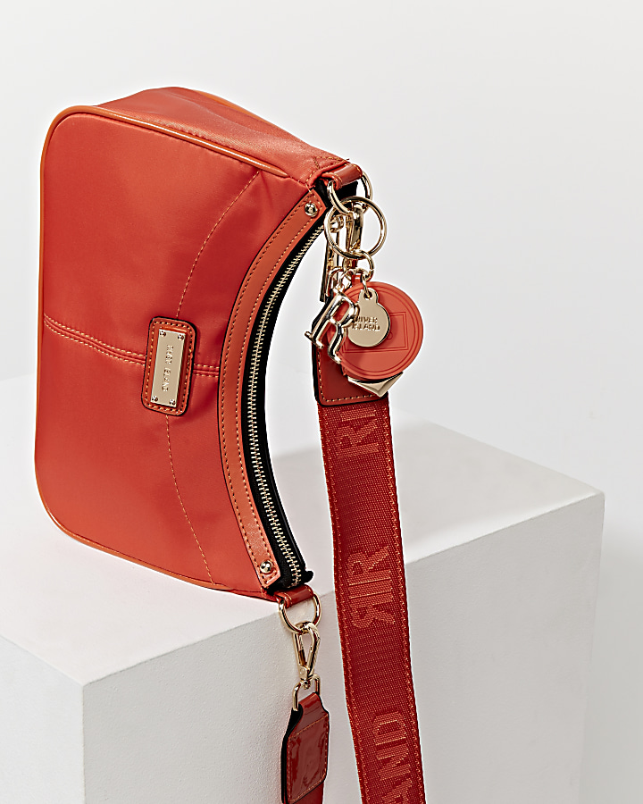 Orange scoop shoulder bag with mini pouchette