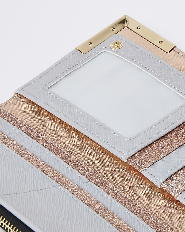 Grey glitter cut out purse