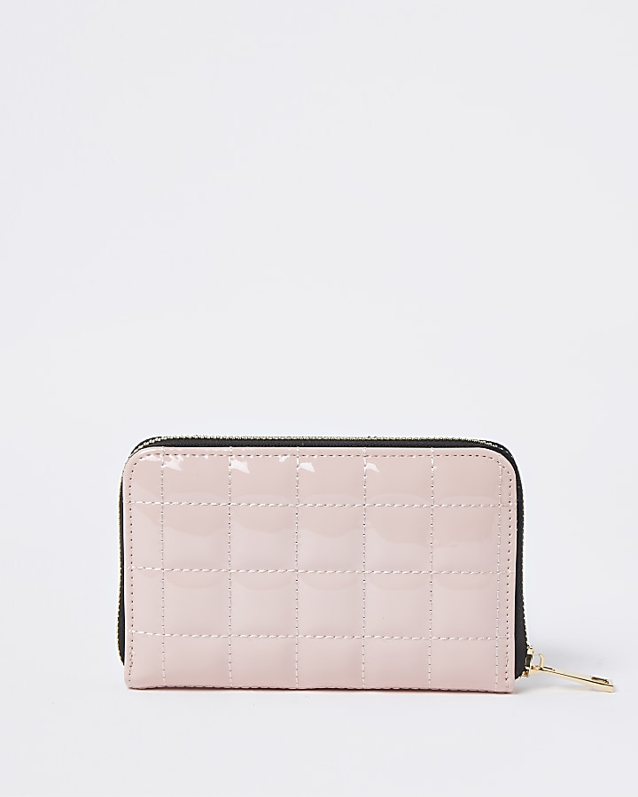 Pink patent quilted purse