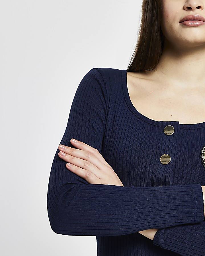 Navy badge button down ribbed top