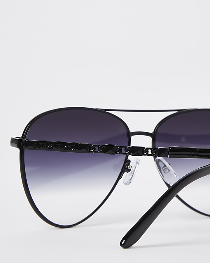 Black stud chain aviator sunglasses