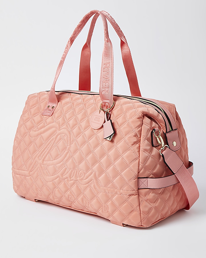 Coral quilted gym bag
