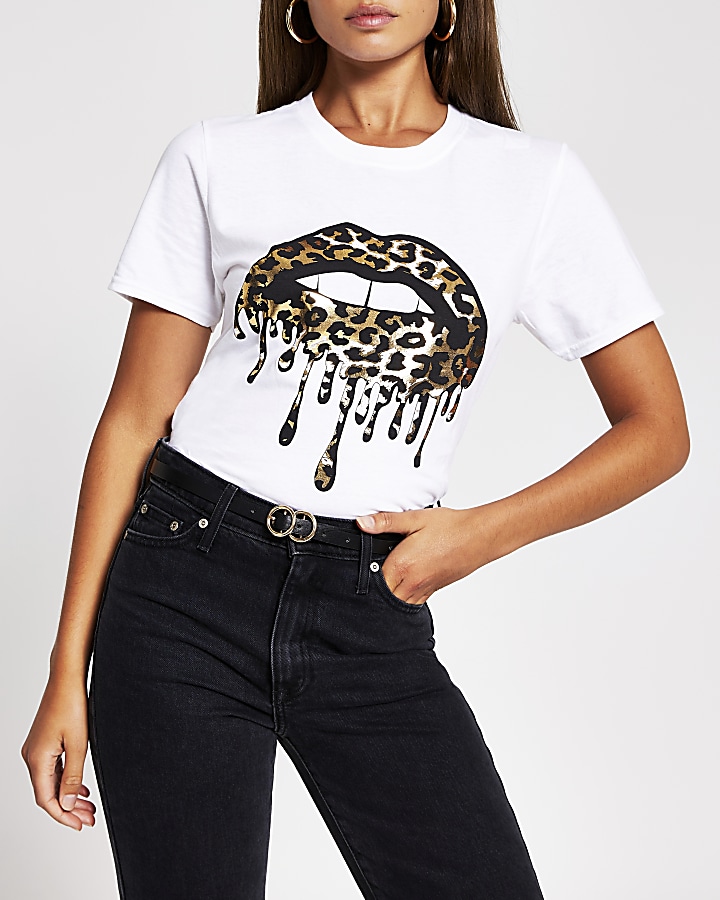White leopard lips printed t-shirt