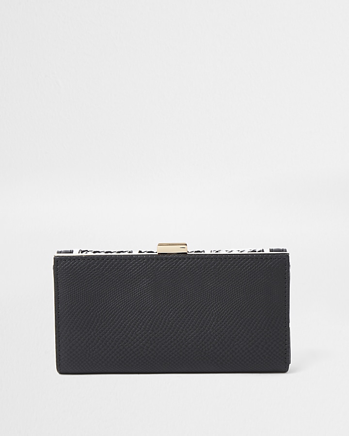 Black dogtooth print clip top purse