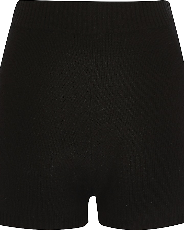 Black knitted cycling shorts