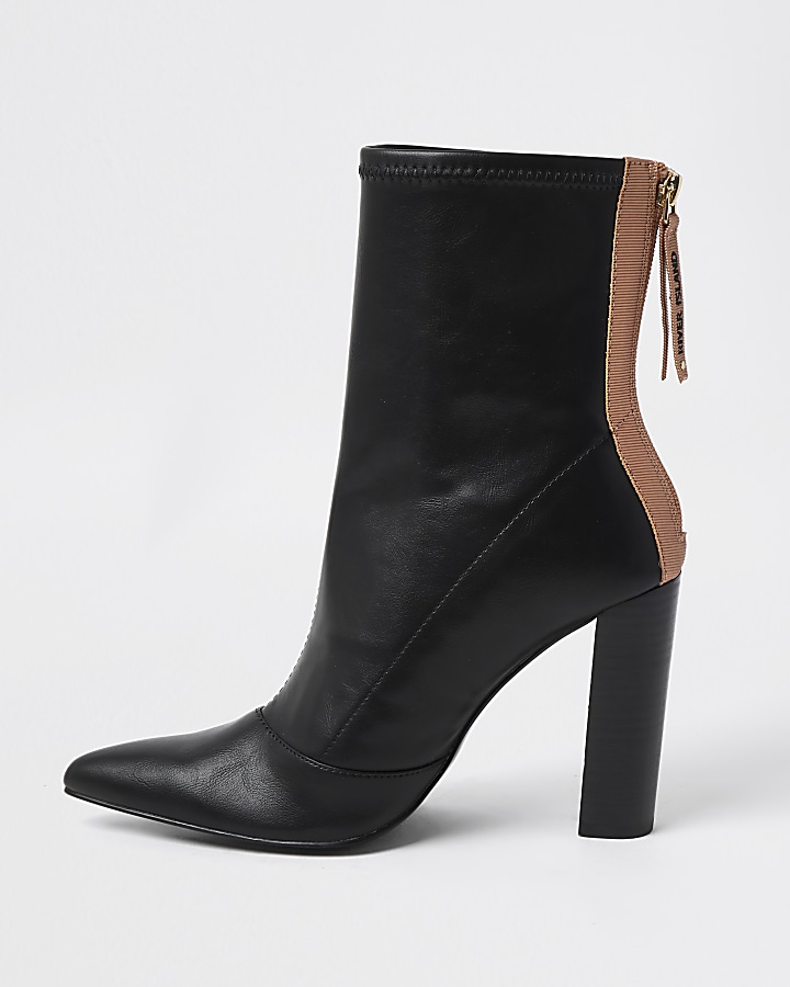 Black  point toe stitch detail ankle boots