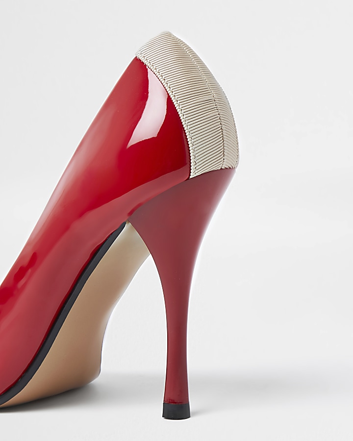 Red patent court heel shoe