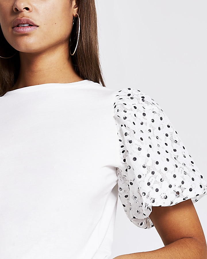 White spot lace puffball sleeve tee