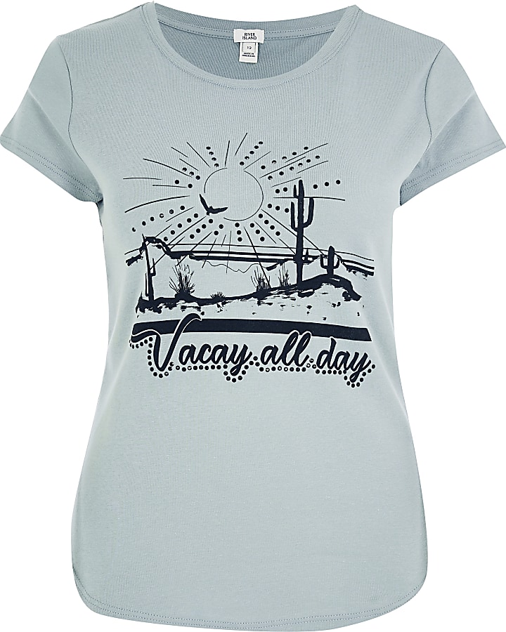 Green Vacay All Day fitted t-shirt