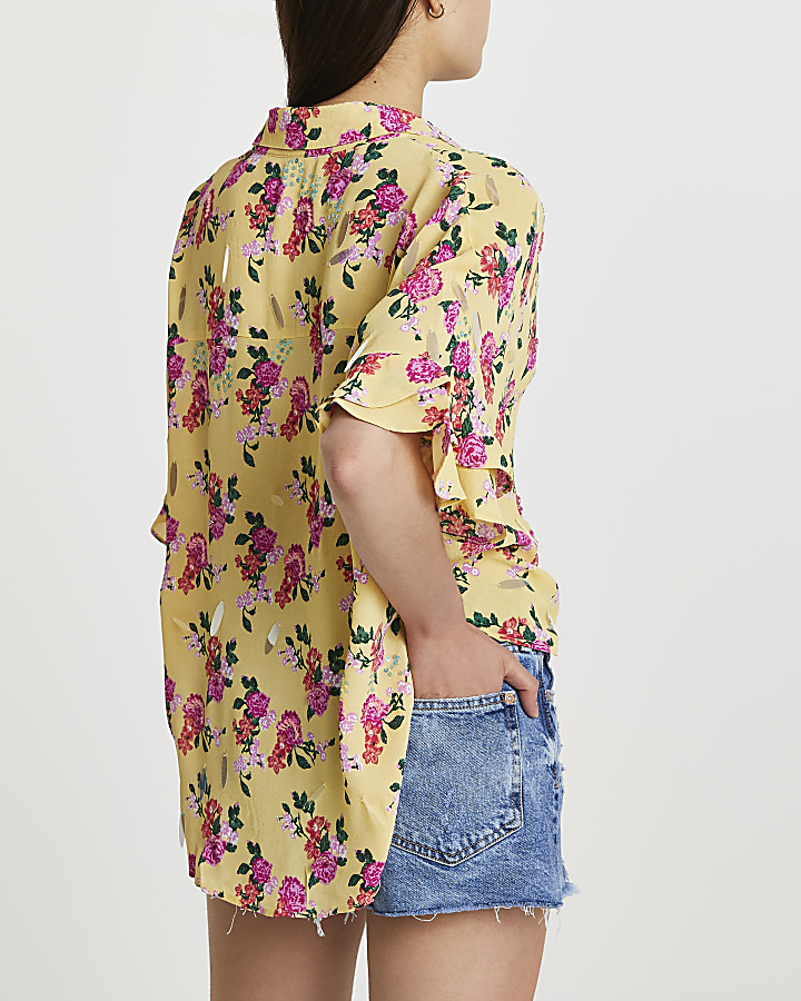 Yellow short sleeve embellished rose shirt