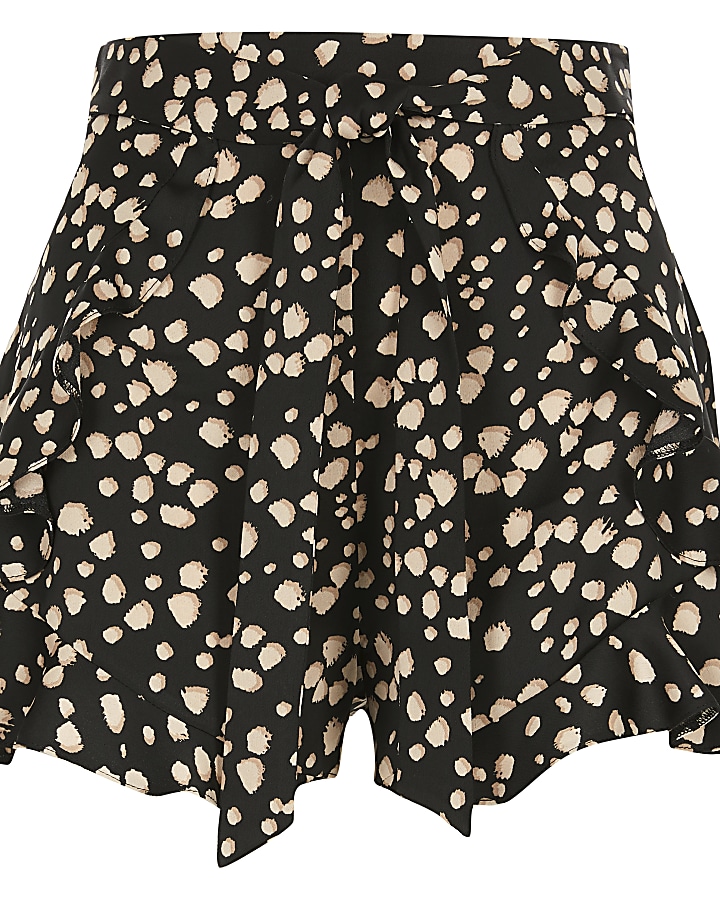 Black printed tie belted frill shorts