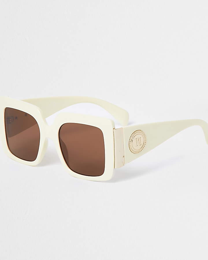 Beige square glam sunglasses