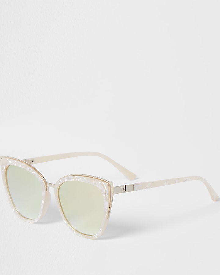 White marble frame cat eye sunglasses