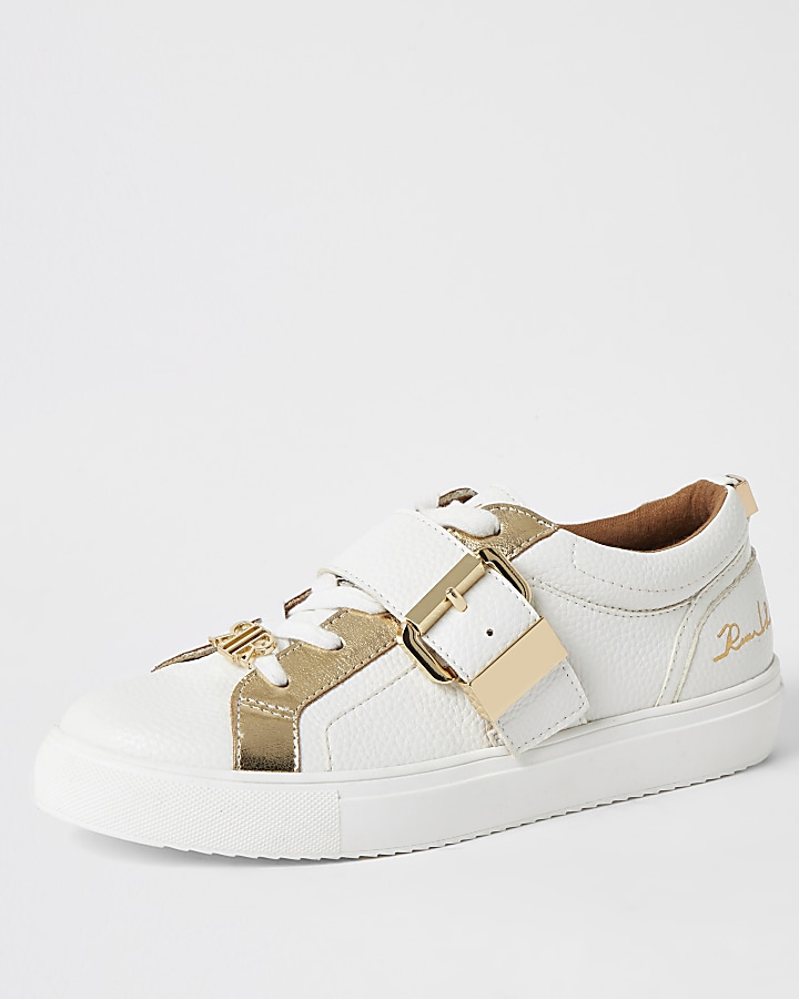 White buckle strap lace-up trainers