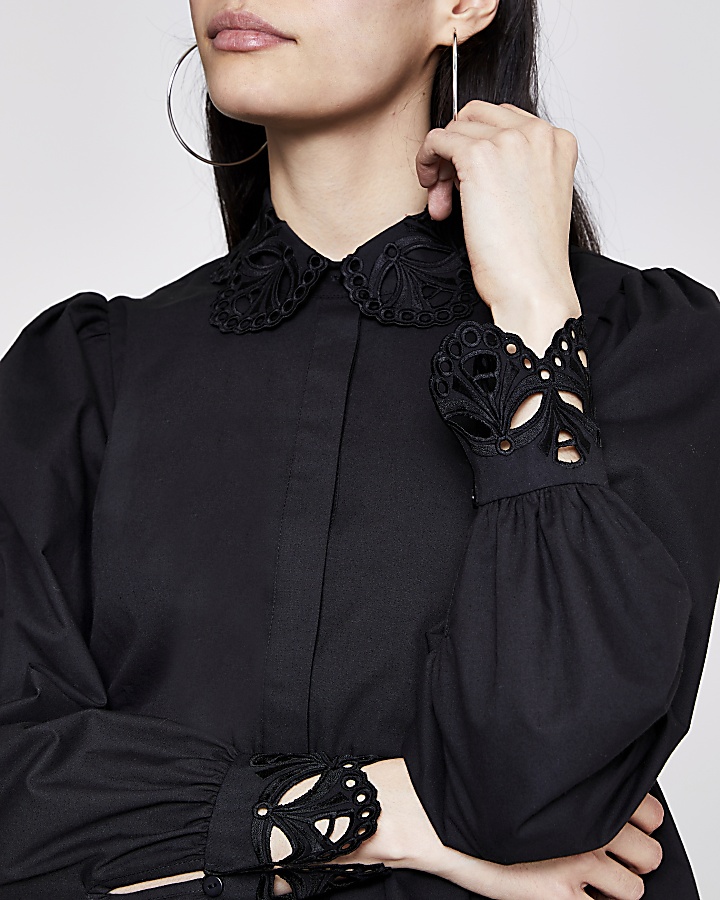 Black embroidered collar smock shirt