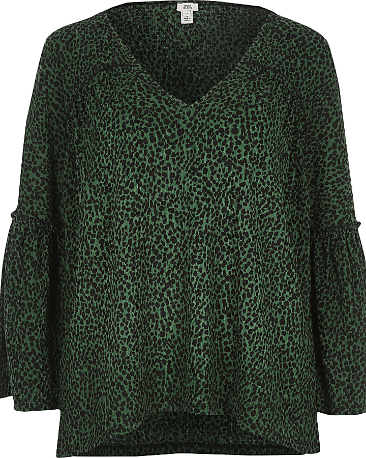 Green leopard print flute sleeve smock top