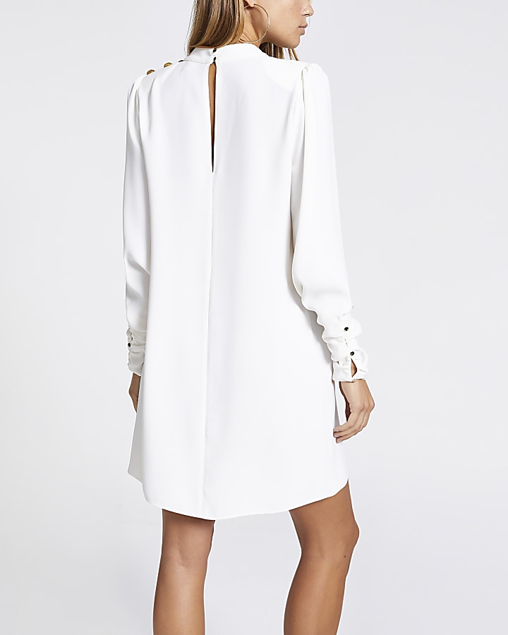 White button shoulder swing dress
