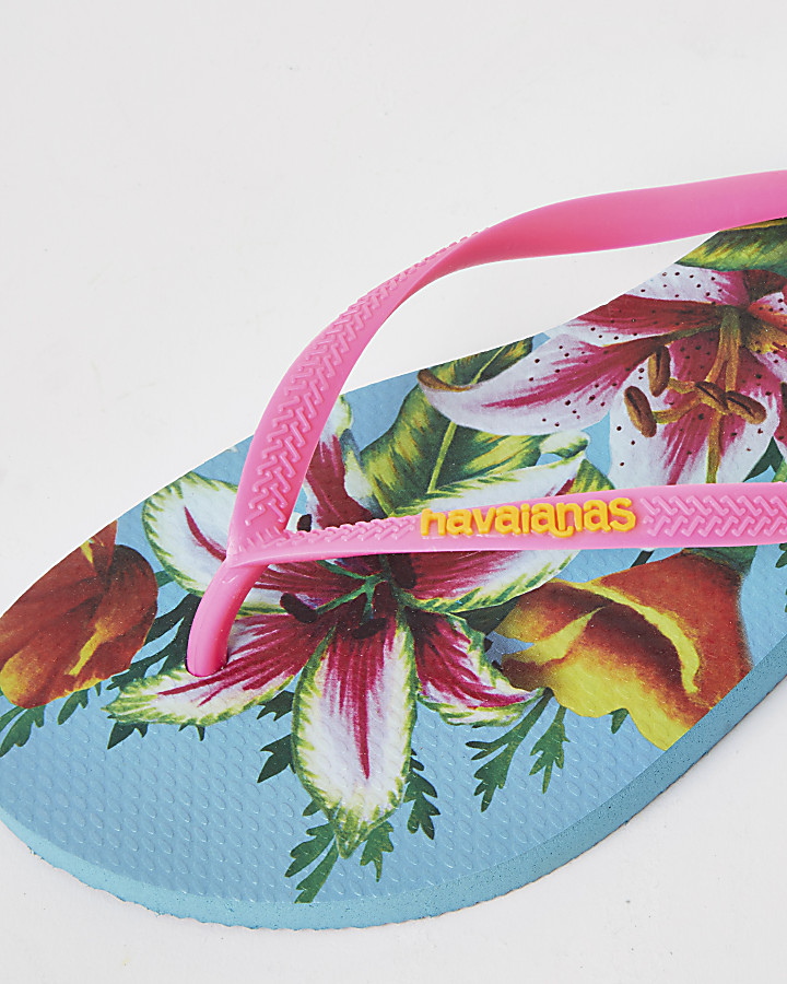 Haviana tropical print flip flops