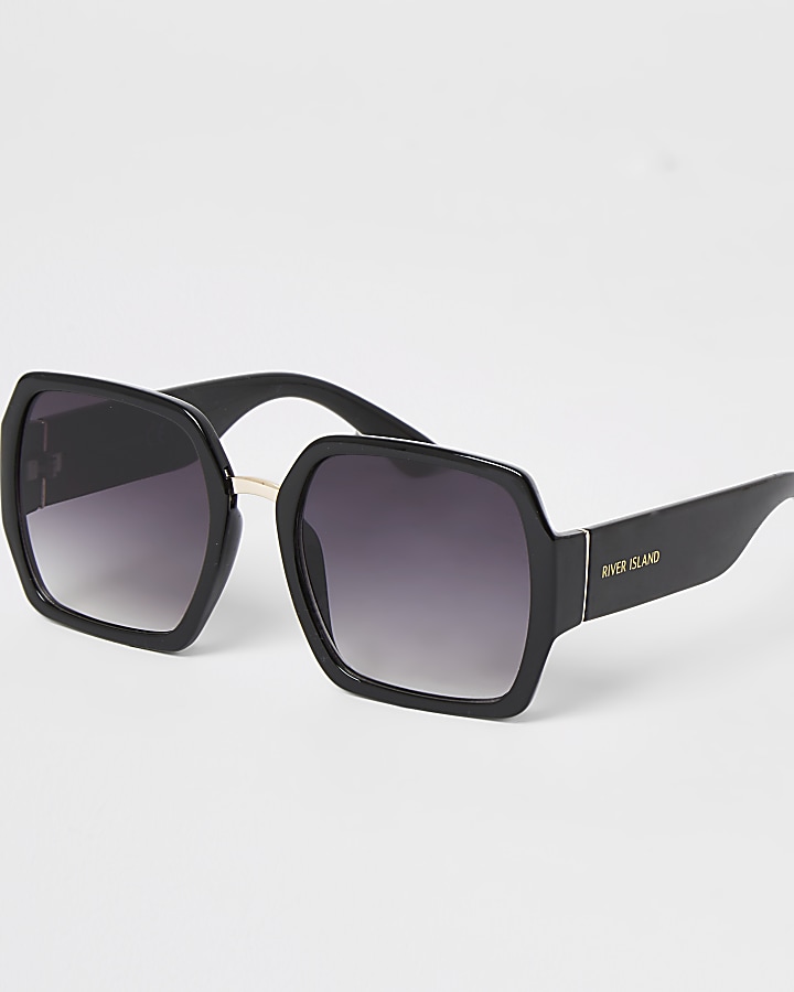 Black square shape glam sunglasses
