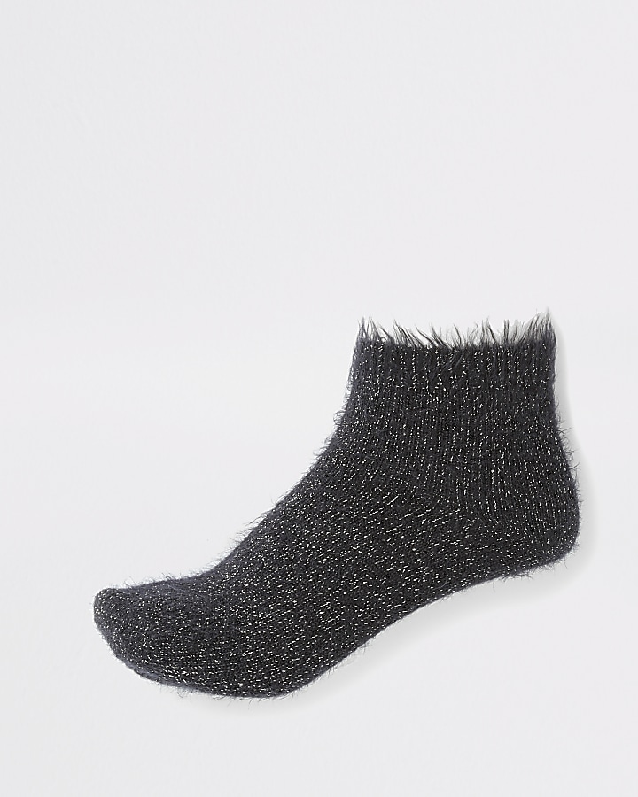 Black glitter fluffy ankle socks