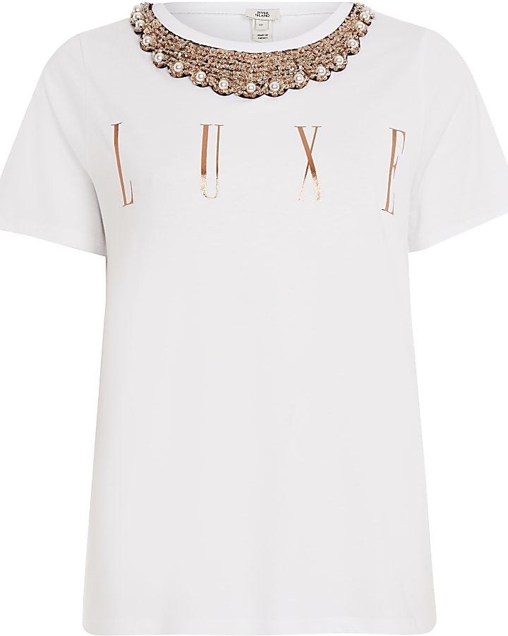 White embellished necklace T-shirt