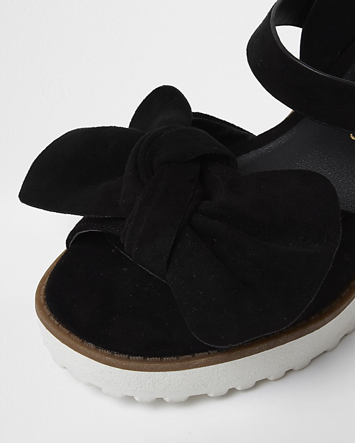 Girls black bow chunky sandals