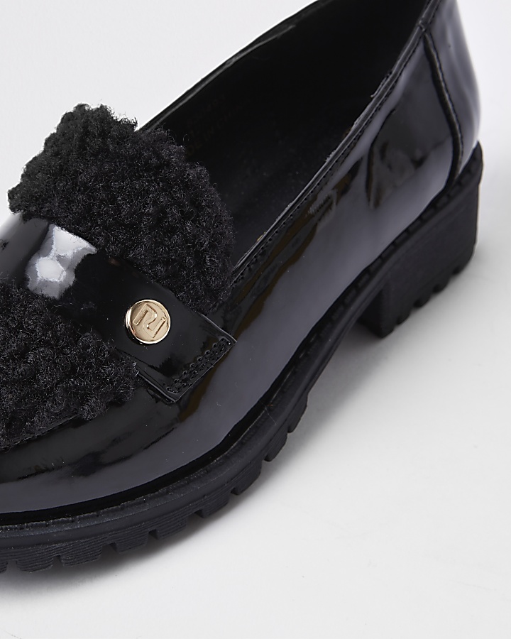 Girls black patent faux fur loafers