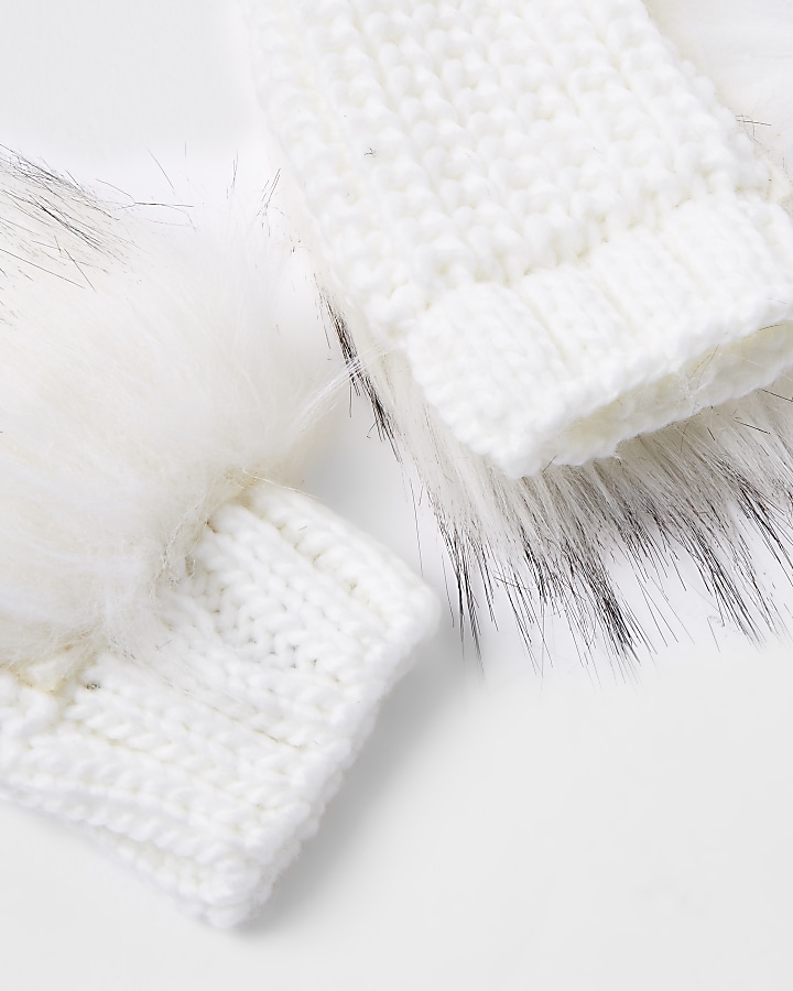 Girls cream faux fur mittens