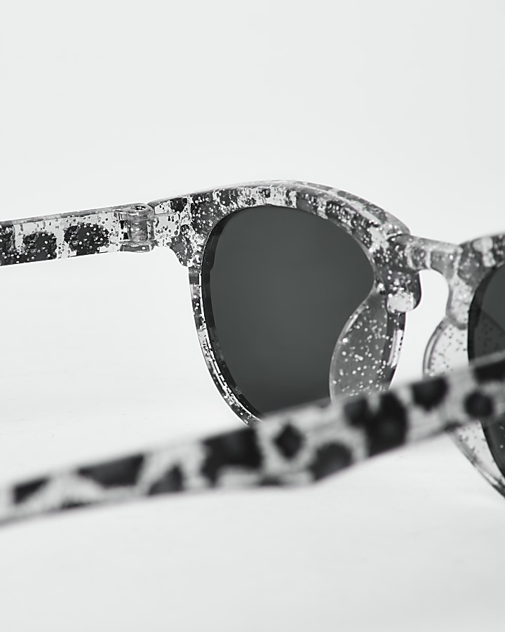 Mini girls silver leopard print sunglasses