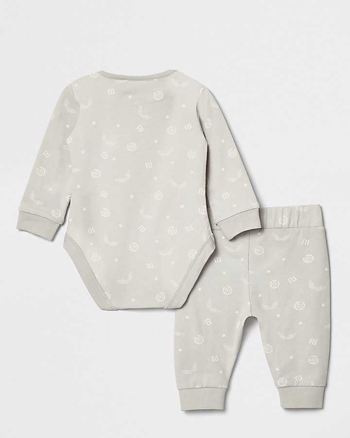 Baby grey RI print jogger outfit