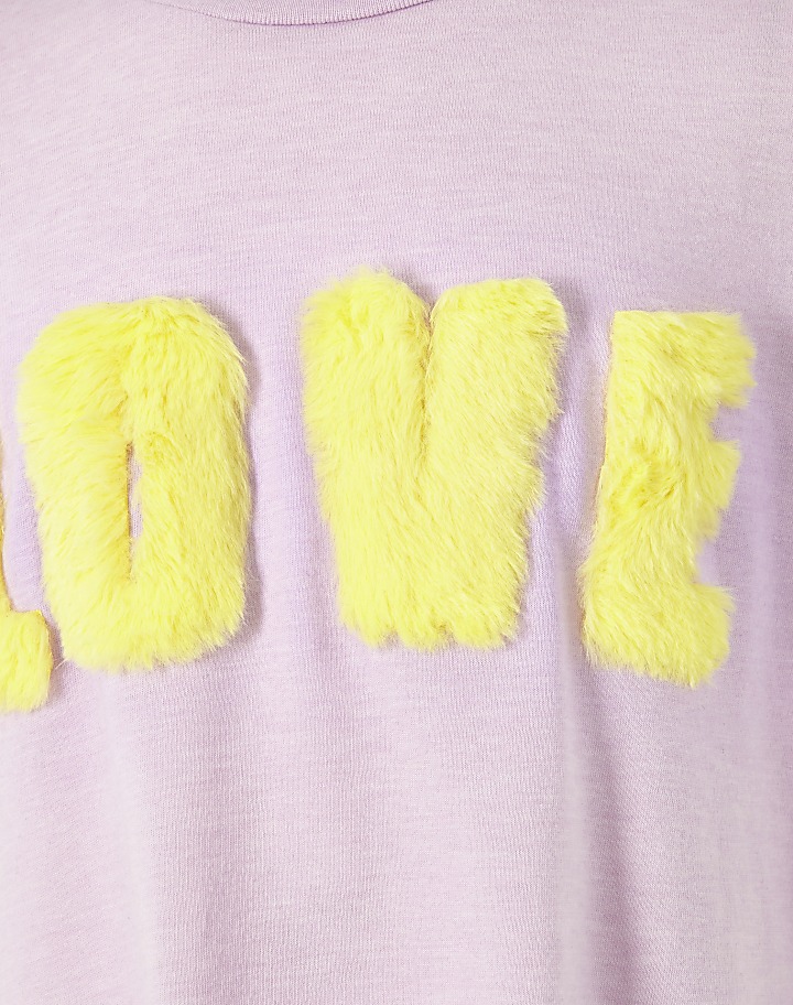Girls light purple ‘love’ faux fur T-shirt