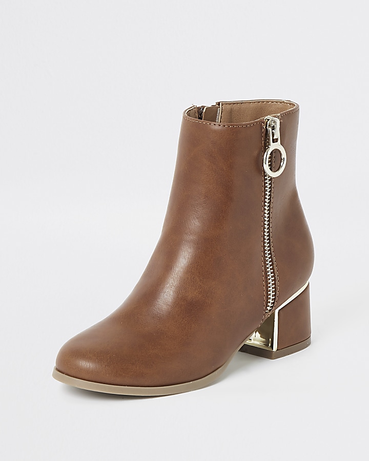 Girls brown block heel boots