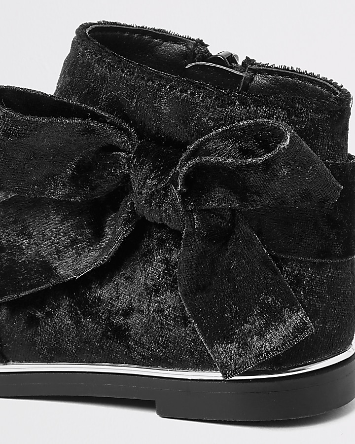 Mini girls black bow ankle boots