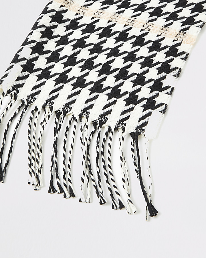 Girls black dogtooth contrast stitch scarf