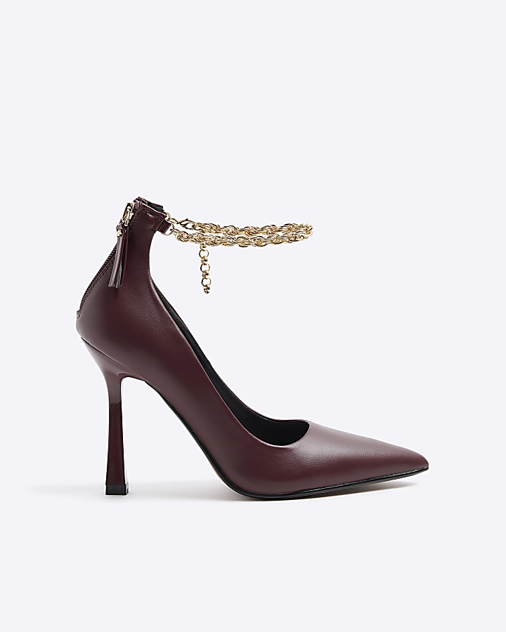 Red chain strap heeled court shoes