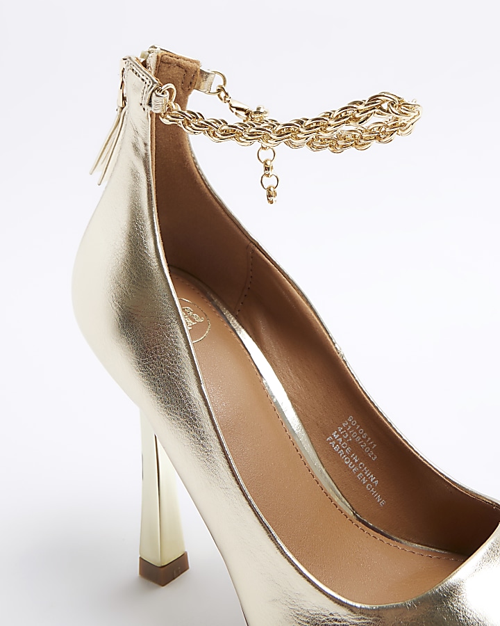 Gold chain strap heeled court shoes