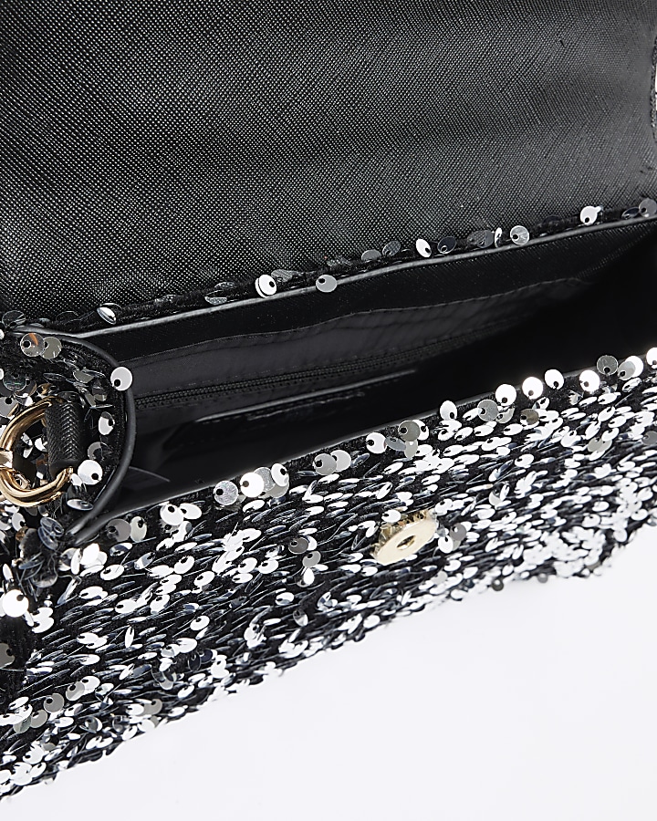 Black sequin chain strap tote bag