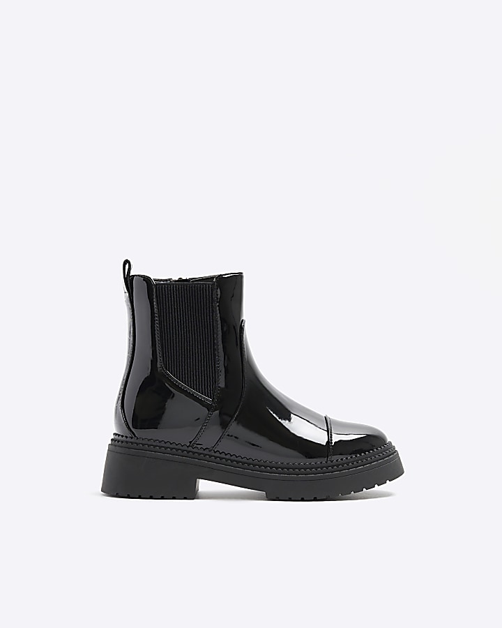 Black patent chunky Chelsea boots