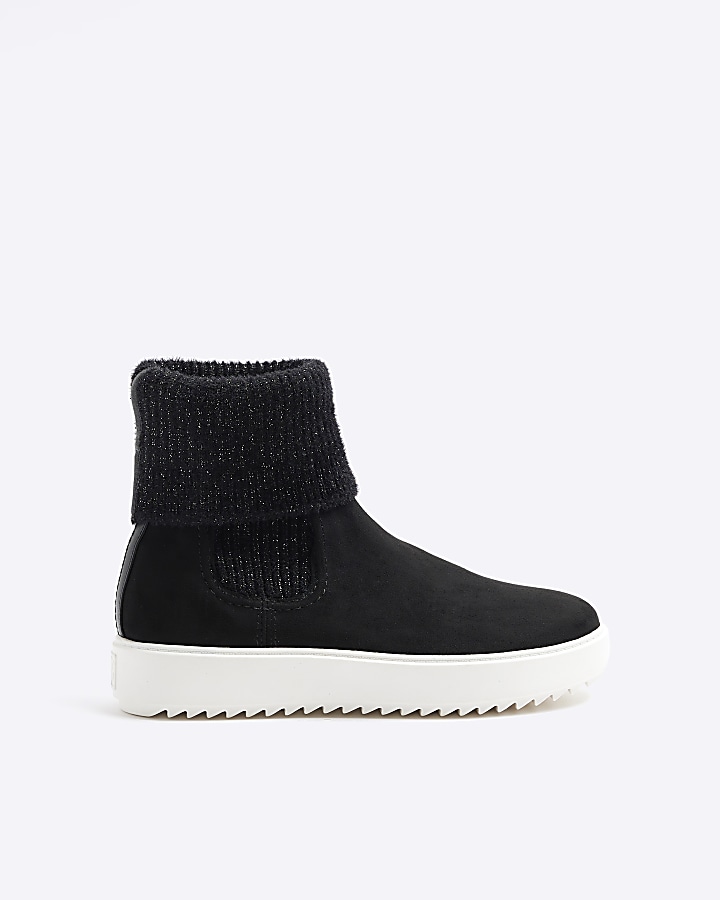 Black best sale trainers boots