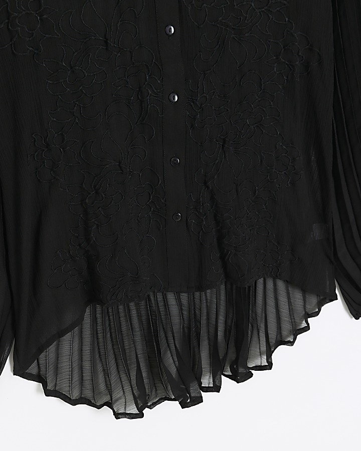 Black embroidered plisse sleeve shirt