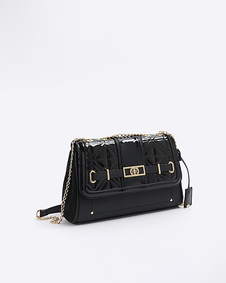 Black quilted chain strap shoulder bag