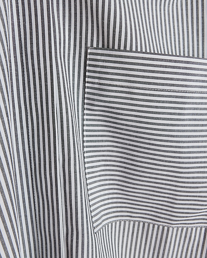 Black stripe oversized shirt