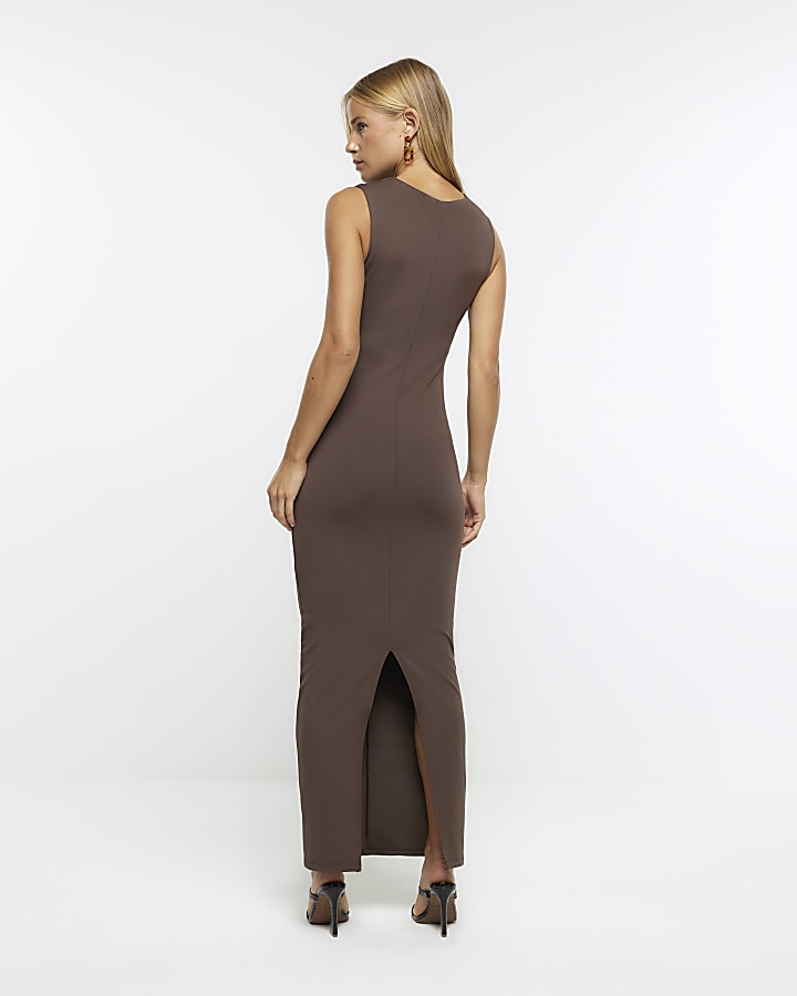 Brown ruched detail maxi dress | River Island