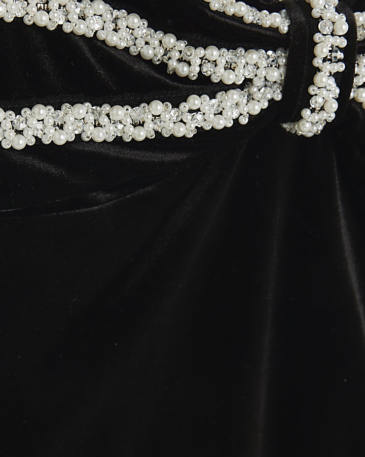 Petite black pearl bow bodysuit